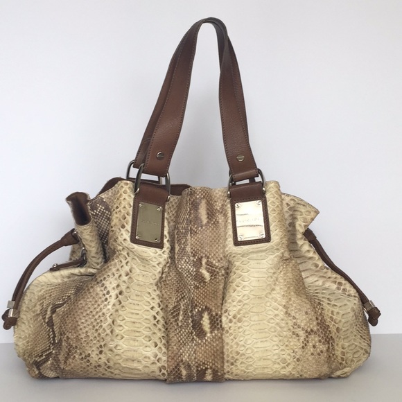 Michael Kors Rehearsal Satchel J020 - Picture 8 of 8